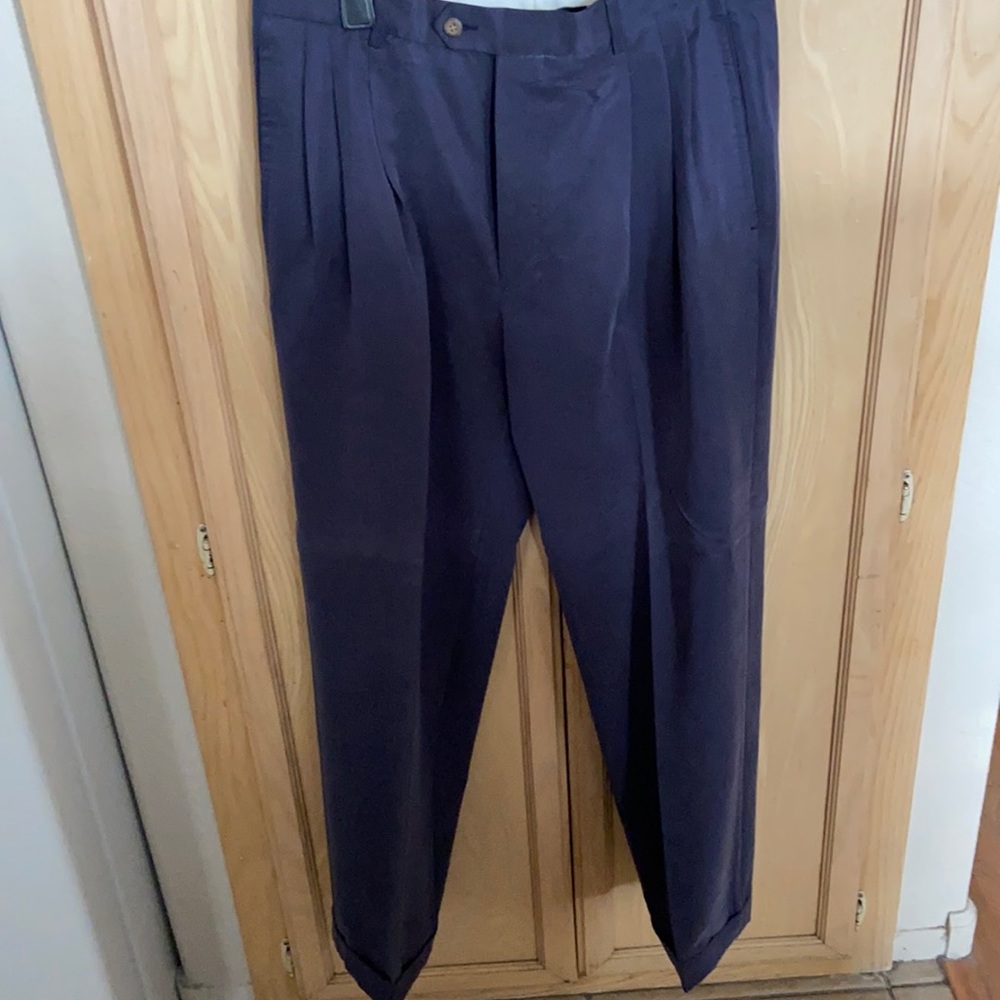 Cutter & Buck Reverse Pleated Pants